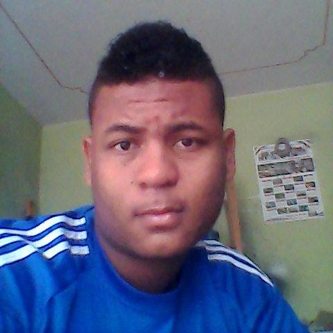 Buen amigo megusta escuchar musica d lil wayne nicki minaj lil twist lil chukee Bow Wow soulja boy Nellyville T-pain Birdman  Tay Dizm Layzie Bone Tyga Lloyd