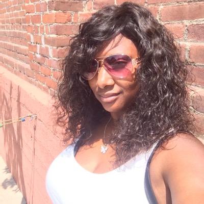 SuperTiiye's profile picture. Proud Mom 🌈&🦄