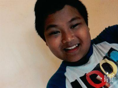 If Someone Give you a hundred reasons to cry prove to That God Gave you a Thousands reasons to SMILE