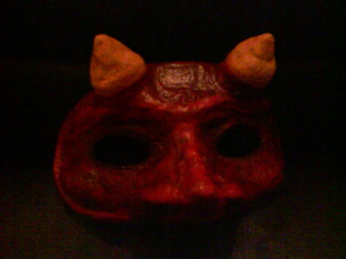 metamasquerade's profile picture. Hand made masks with a hint of horror