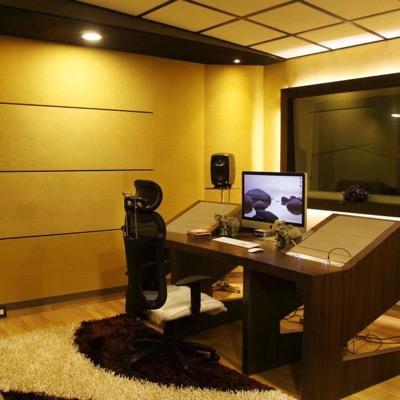 From VO to tracklay to fix mix. We specialise in great sounds for films our skills include in all areas of sound