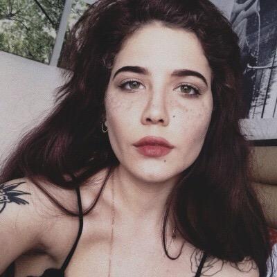 wonderxlnd's profile picture. 