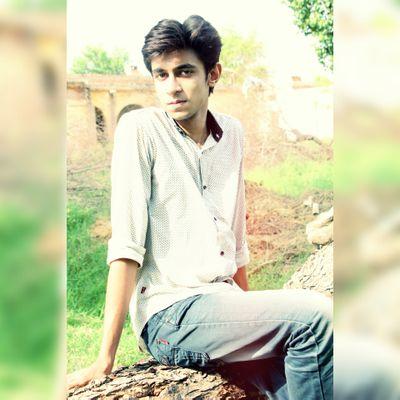 malikzaada1's profile picture. A toe in water, now I'm up to my neck.