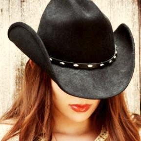 HorsesArePoetry's profile picture. I’m here. Fierce. Ready to speak up. #PacificNorthwest #Country  
Welcome, stay awhile. We're all friends here. Love wins.