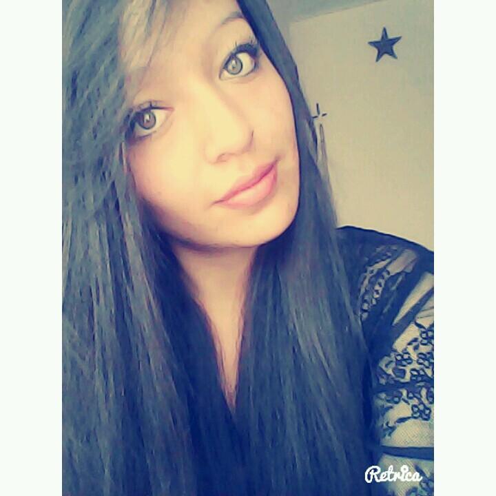 JennyAlejandraB's profile picture. 