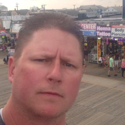 jaybirdmtl's profile picture. Husband, Father, hockey player, beer connoisseur.