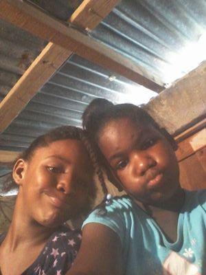 estefan76654410's profile picture. 