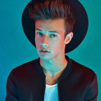 dallaspetrova's profile picture. 