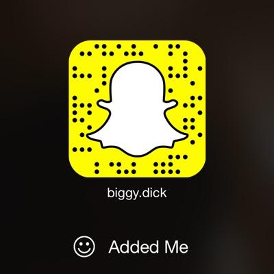 I'm a straight male Snap me at biggyb.dick to get yours submitted. 18+ WOMEN ONLY. if you want exposure