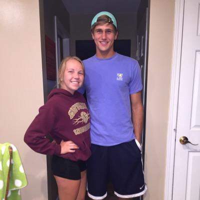 baaylee_martin's profile picture. Eureka College: 2019
~Don't ever let anyone steal your sparkle~