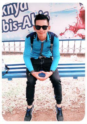 ZaenalPurba's profile picture. ingin di sayangi dan di perhatikan..  .