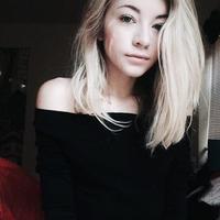 R o s i e (@fatalquarry) 's Twitter Profile