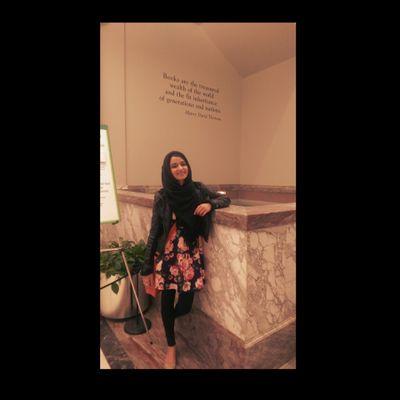 pinkalicious021's profile picture. Á la belle étoile.                                              Excellence is being kind to those who are evil to you.