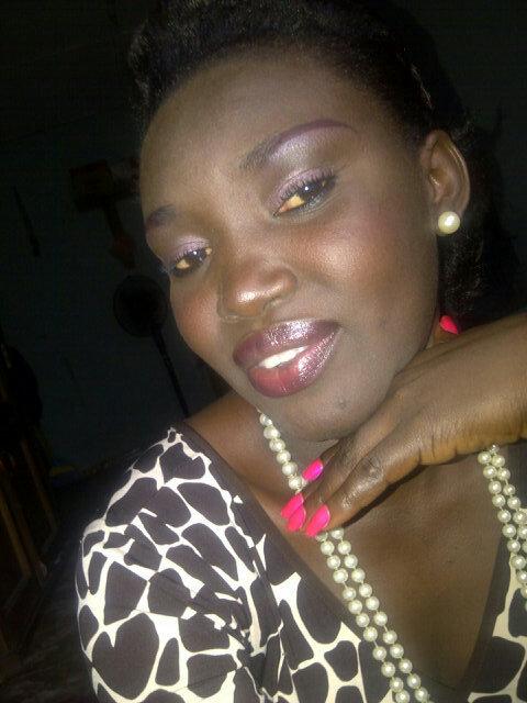 miriam_botu's profile picture. 