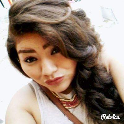 Marl3n3cm's profile picture. Grasias! porque grasias a ti aprendi! que un Principe Azul, no siempre es aquel que salva el dia, sino una Niña con un liston en el cabello que me llama Mamá
