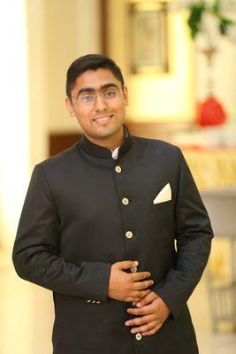 Dentist - Artist - Public Speaker - Entrepreneur - Tutor