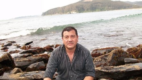 Amante de mi Familia y mi Trabajo. Comunicador Social.