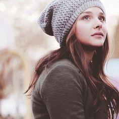 ChloeMoretzSCRP's profile picture. If you wanna go to heaven you should f**k me tonight.