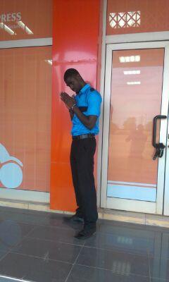 BrightKumesi's profile picture. 