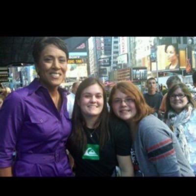 HJo30's profile picture. GO @Royals @cubs #GoSeahawks #GOBIGRED #TeamUSA⚽ #runzatic #crossfitisawesome #fitnessisawesome #ILoveGI #GoUSA