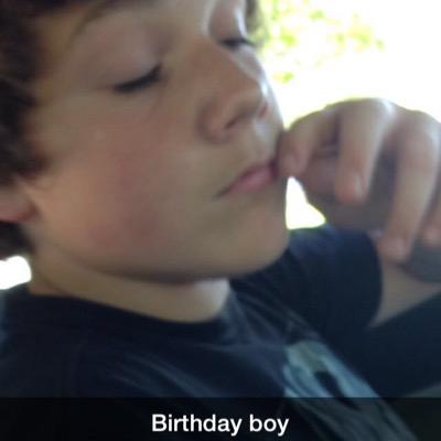 ItzHevn's profile picture. sup