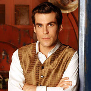 simon__tam's profile picture. Brother to @River_Tam and ship's doctor aboard Serenity