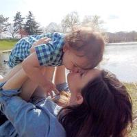 Natalie Dube (@starbucksducky) 's Twitter Profile