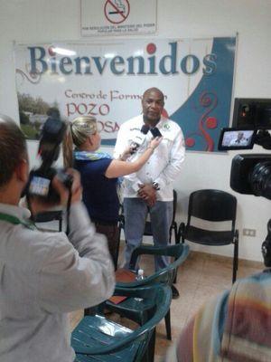 Docente universitario y luchador social, construyendo el poder popular desde las bases. Y defensor del legado de Chávez.