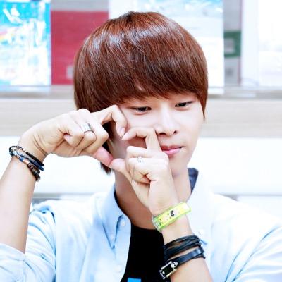 qlqnckaosxlr's profile picture. ⭐️별⭐️셋⭐️