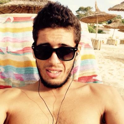 hamza065075101's profile picture. i love alah ❤️