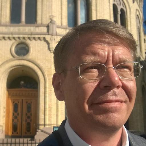 Alle skal ha like muligheter, rettigheter og plikter til å delta i samfunnet og bruke sine ressurser, uavhengig av økonomisk og sosial bakgrunn