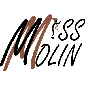 Интернет-магазин Miss Molin.
Широкий выбор купальников и шапок.