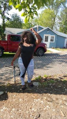 outof_dabox's profile picture. kik : @easeupyo  ig: @darkskinnedaunt_viv