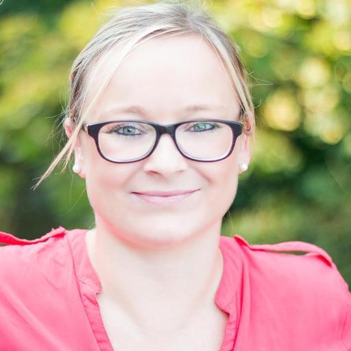 Bloggerin für Food, Einrichtung, Fotografie & Reisen - die schönen Dinge des Lebens! Impressum: http://t.co/6h142hF88S