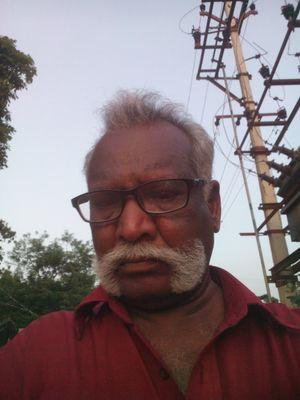 fddguytffcbhjjk's profile picture. self employee.