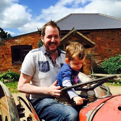 dan_jf's profile picture. 2 time startup founder... Check out https://t.co/eJ0ROyESJo for latest work bits or LinkedIn if you'd like to get in touch (Here works too!)