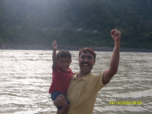 An adventure lover, genuine person n real friend..every one needs in life....
