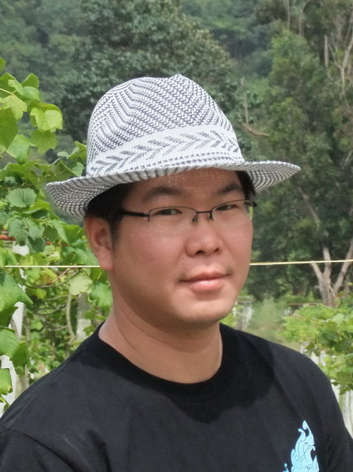 s_komut's profile picture. 