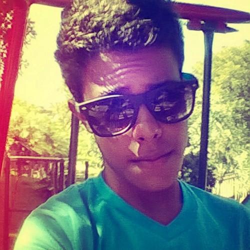 gustavo83130309's profile picture. 