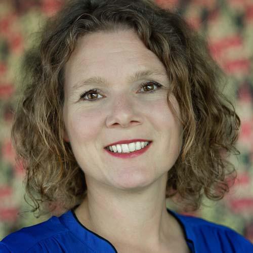 Trainer en coach voor een slimme en effectieve invulling van je werktijd | trainer NOBTRA | inspirerend | brengt rust in je werk