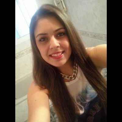 *Malagueña / Tolita *
~Estudiante de Marketing e Investigación de mercados en la UMA ~
18 Años~WORK HARD, DREAM BIG~
