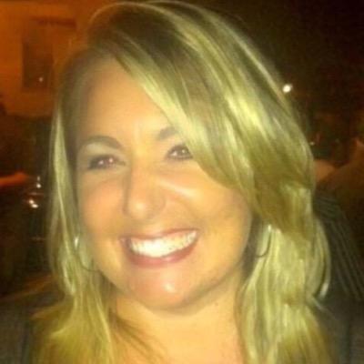 dani_dee3227's profile picture. 