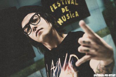 ♛ nem todos os principes usam coroa ♛ 13.07.10
@aaaaanelise - @oisoubru