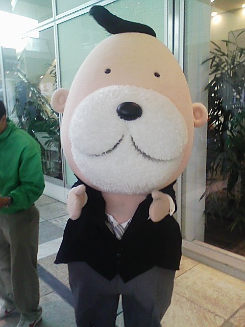 momomo5's profile picture. 最近、自分のおやじギャグが実はみんなに・・・