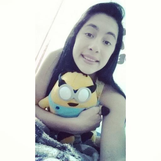 Entre o bem e o mal, eu fico com a paz. ☮☾☯
Namorada do Thayron ❤