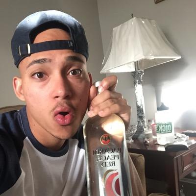 Trevbo_10's profile picture. ithaca college class of 2016