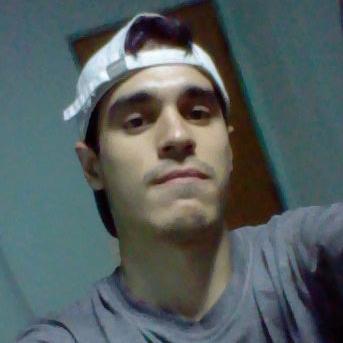 | 2? / TecnoManiaco / Gamer / Aficionado a la música y a los comics / Coldplayer / Adicto a la pizza / Primo del cronista de Turmero - Stgo Mño | #TeamFamily