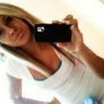 Profile Picture of Katelynn Moore (@katdriver396) on Twitter