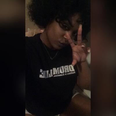 amoursyd_'s profile picture. other twitter @__killaqueen | insta @ayetaurus