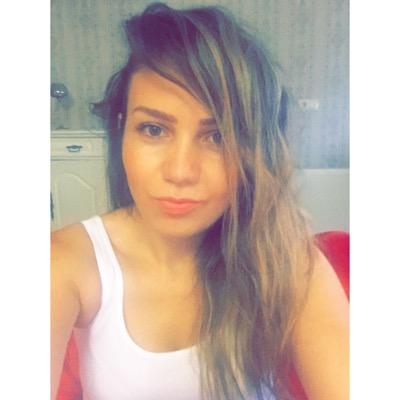 Exlibris__'s profile picture. Charlie Parker severim , beethoven 9.symphony'si ruhuma isler... Baglama'min teline vurmaksa paha biçilemez...!